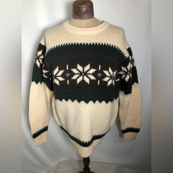 Womens Cream and Green Wool Sweater. Size Large. - Picture 1 of 6